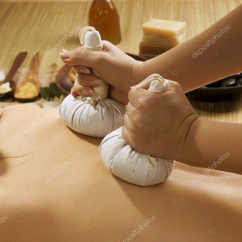 depositphotos_10679268-stock-photo-spa-thai-massage